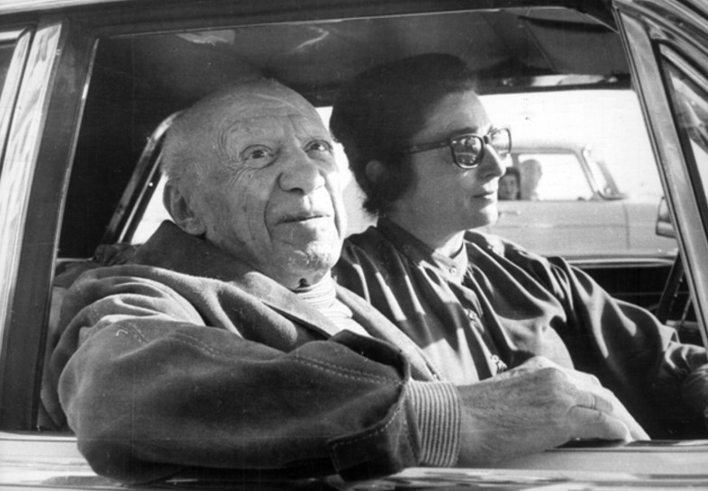 Пабло Пикассо и Жаклин. Канны. Фото 1970 г